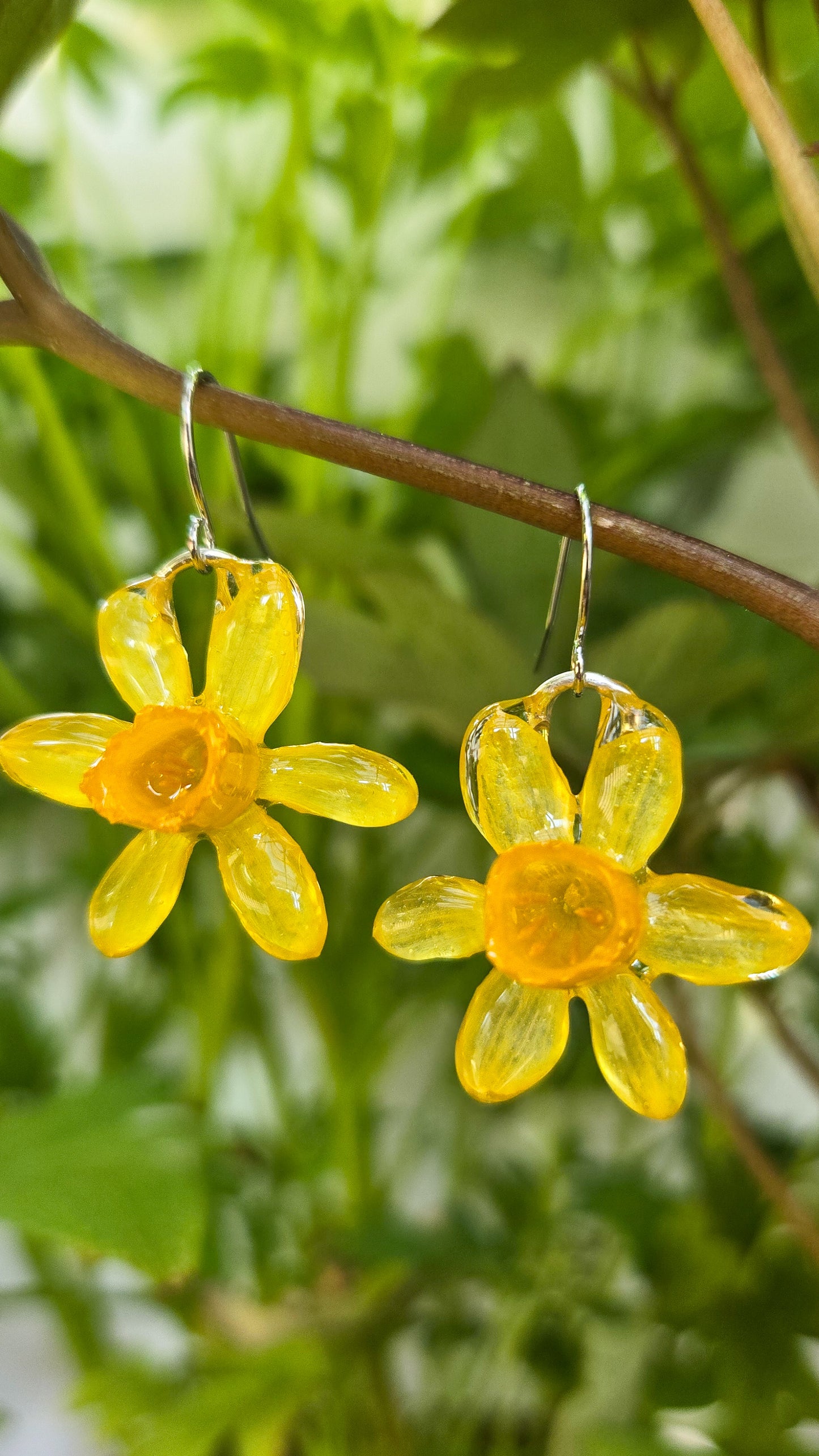 Daffodil Earring