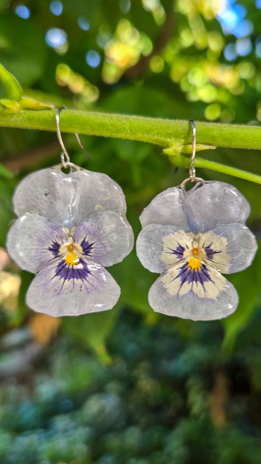 Pansy Earring