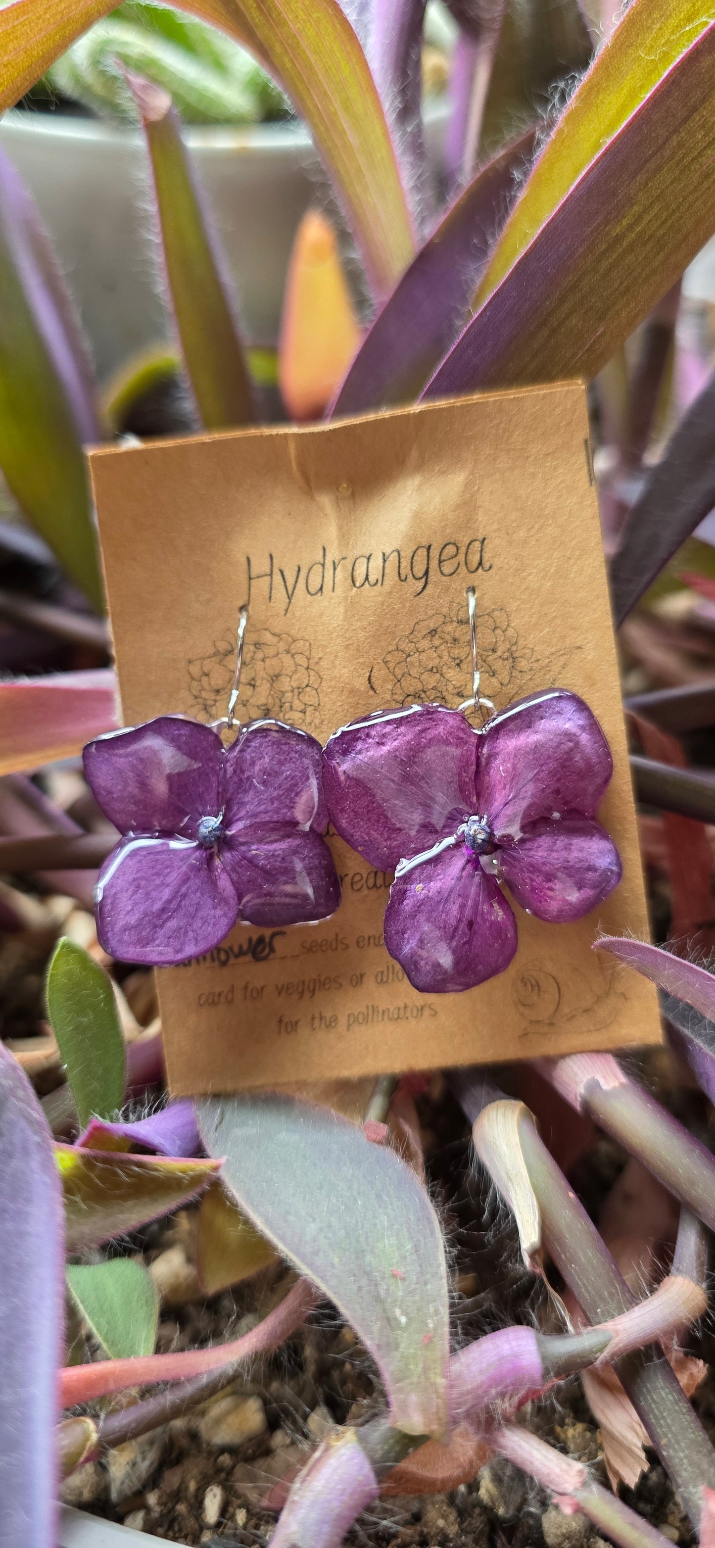 Hydrangea Earring