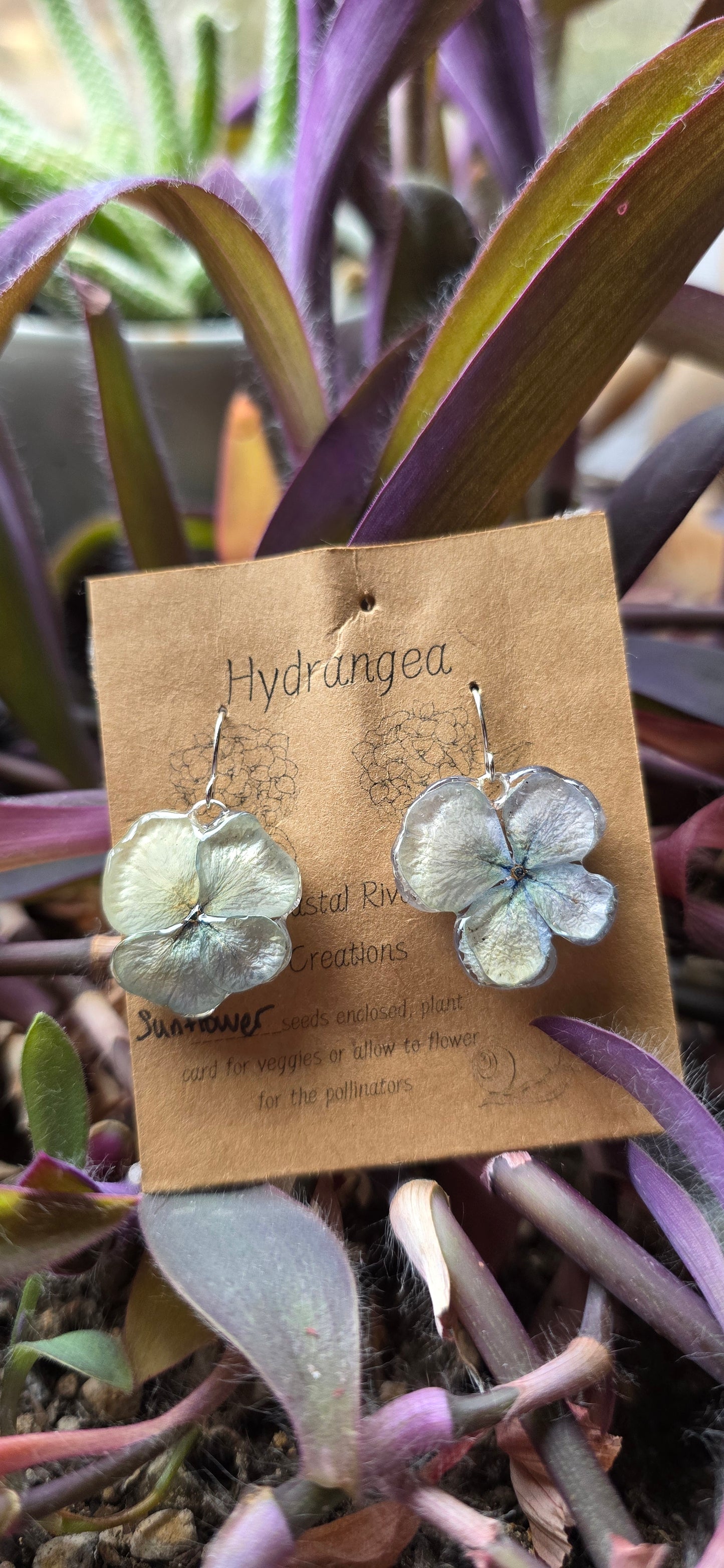 Hydrangea Earring