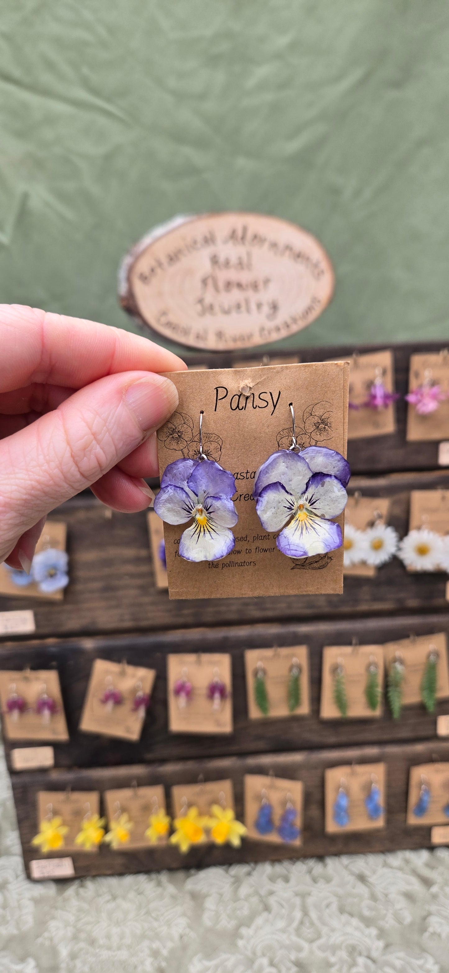 Botanical Adornments